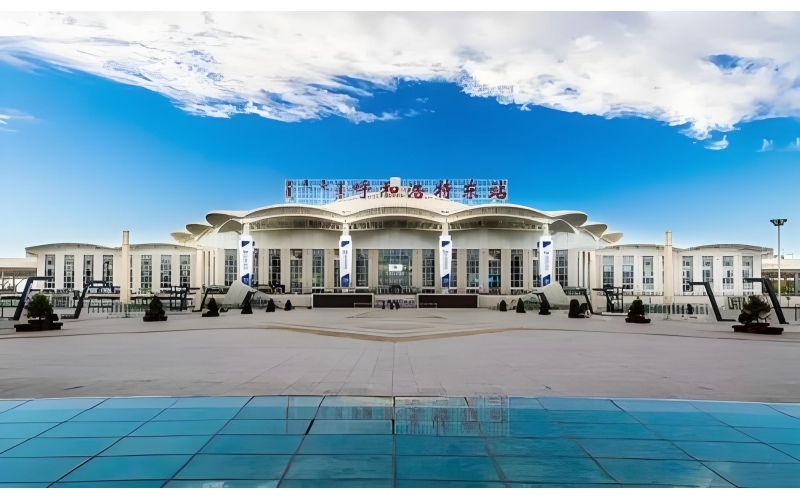 火车高铁东站
